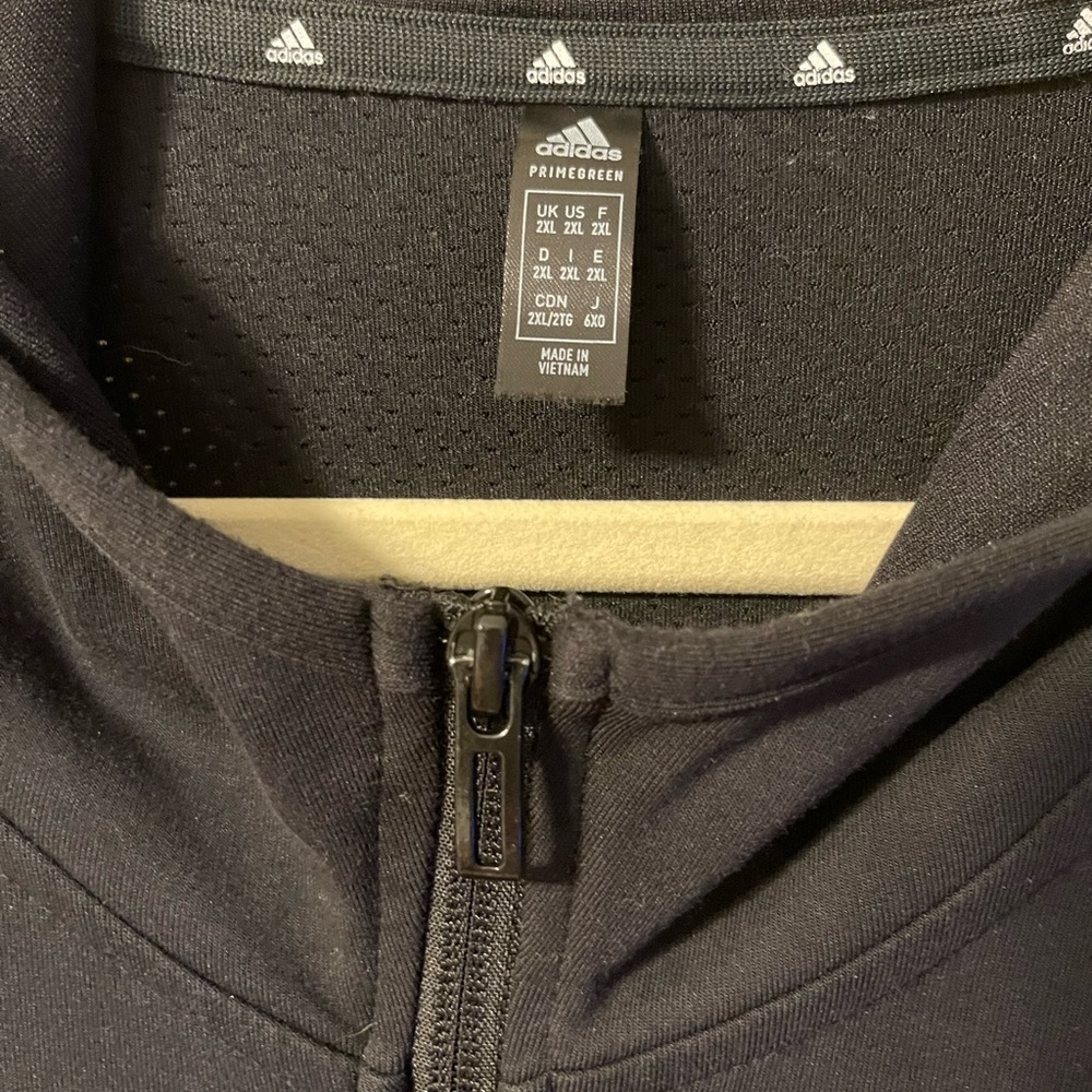 Adidas jacket - Picture 3 of 3